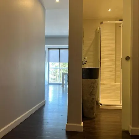 Apartment 2 Pieces Avec Vue Et Parking Privative *
